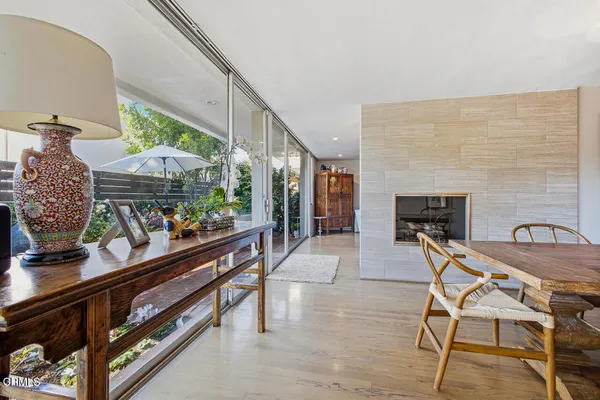 $1,189,000 | 1000 South Orange Grove Boulevard, Unit 23, Pasadena, CA 91105