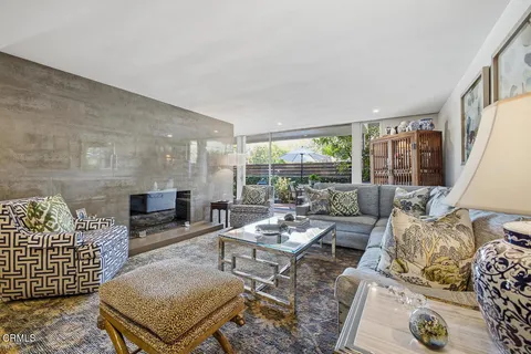 $1,189,000 | 1000 South Orange Grove Boulevard, Unit 23, Pasadena, CA 91105