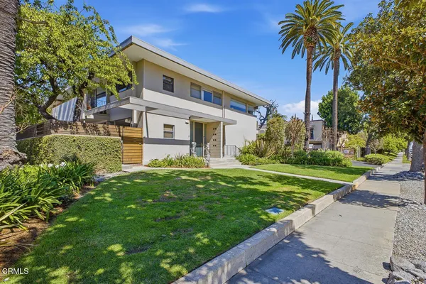 $1,189,000 | 1000 South Orange Grove Boulevard, Unit 23, Pasadena, CA 91105