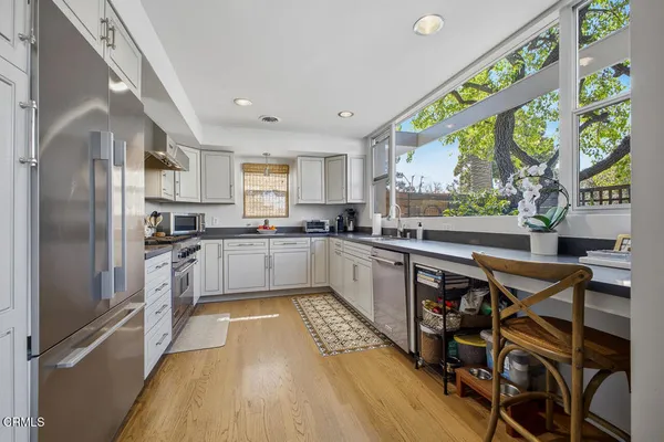 $1,189,000 | 1000 South Orange Grove Boulevard, Unit 23, Pasadena, CA 91105