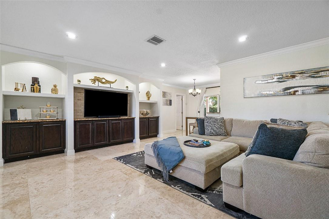831 Southwest 11th Terrace Boca Raton, FL 33486 - Photo 12 of 30 Photo 12