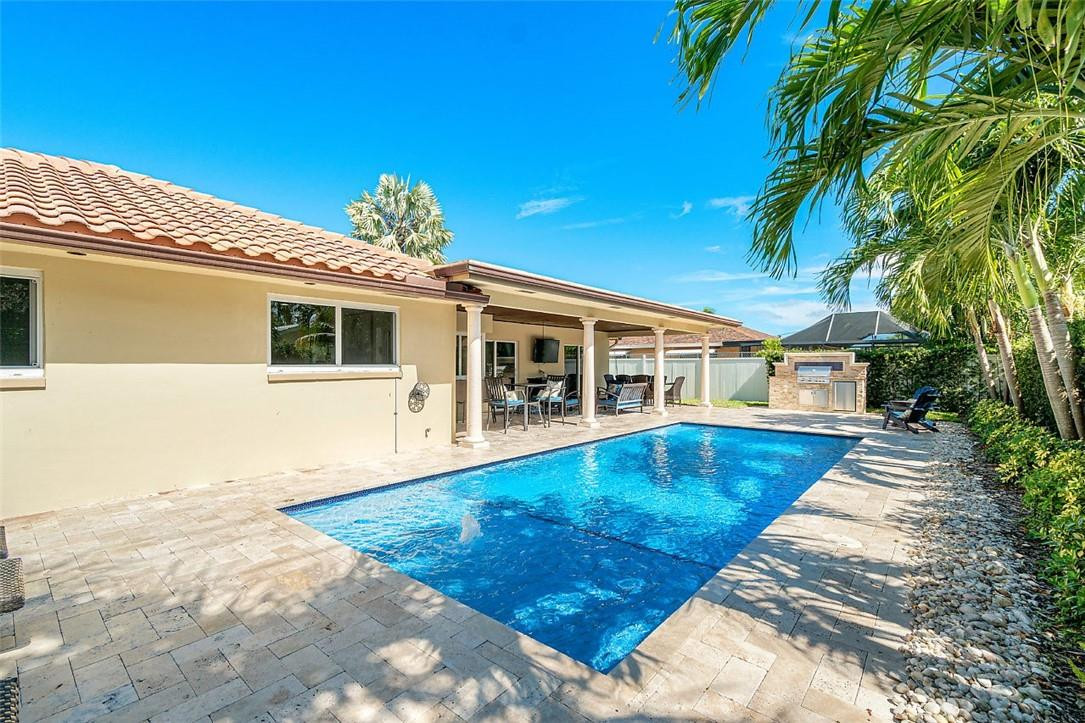 831 Southwest 11th Terrace Boca Raton, FL 33486 - Photo 9 of 30 Photo 9