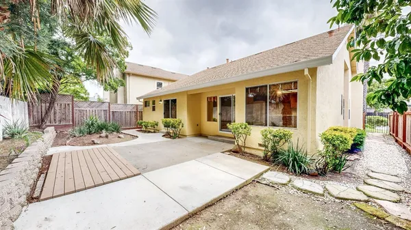 $719,000 | 346 Summer Rain Drive, Windsor, CA 95492