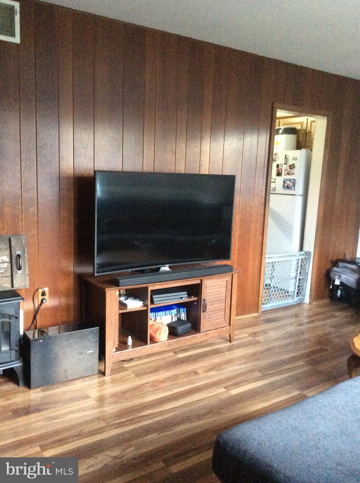 209 North Brownleaf Road Newark, DE 19713 - Photo 15 of 36 Living Room