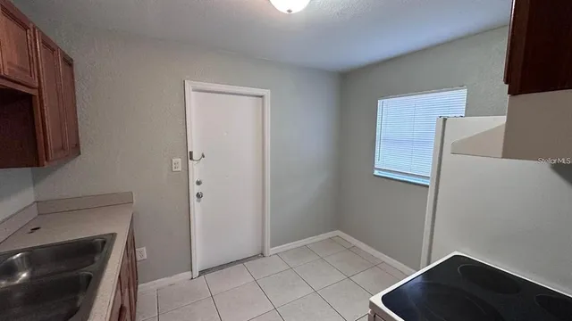 $775 | 104 Doctor Martin Luther King Junior Avenue, Unit 2, Wildwood, FL 34785