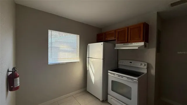 $775 | 104 Doctor Martin Luther King Junior Avenue, Unit 2, Wildwood, FL 34785