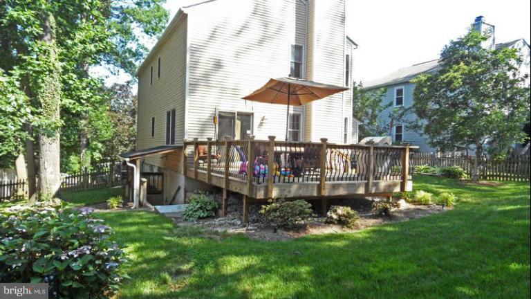 1708 Bartholomew Court Silver Spring, MD 20910 - Photo 11 of 29 Exterior (Rear)