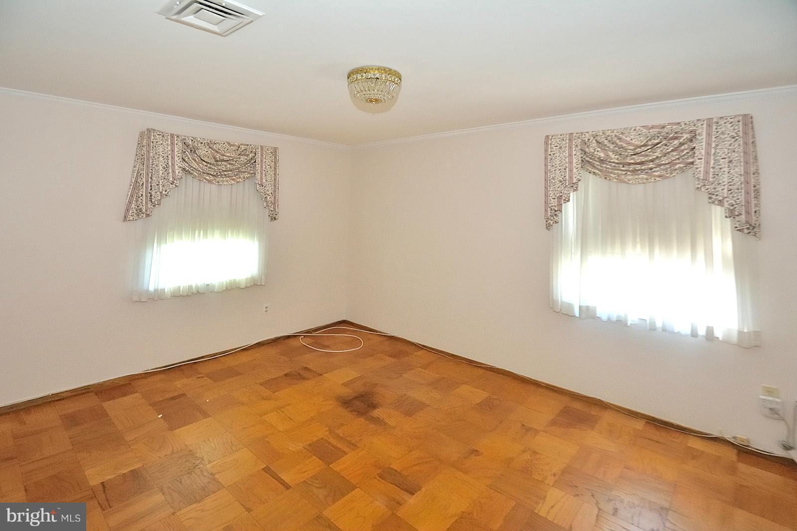 4002 Braddock Road Alexandria, VA 22312 - Photo 14 of 21 Bedroom