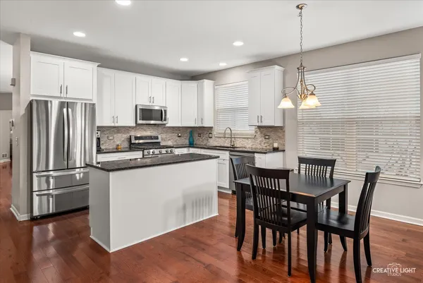 $365,000 | 21249 Lily Lake Lane, Crest Hill, IL 60403