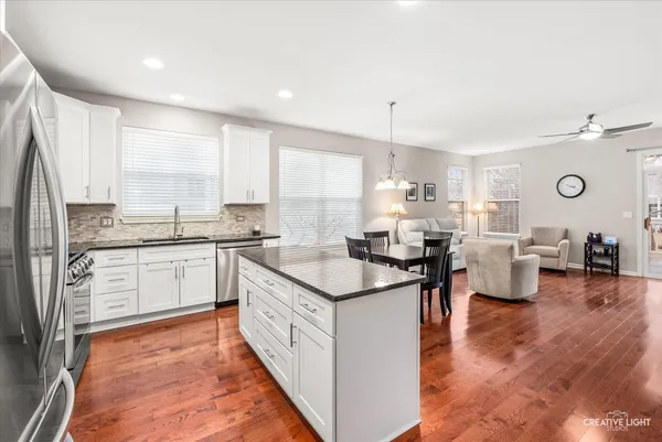 $365,000 | 21249 Lily Lake Lane, Crest Hill, IL 60403