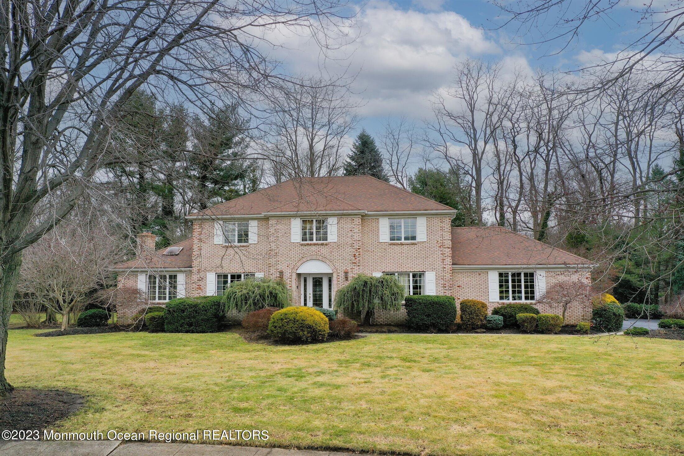 27 Laird Road Middletown, NJ 07748 - Photo 2 of 36 03-32807756