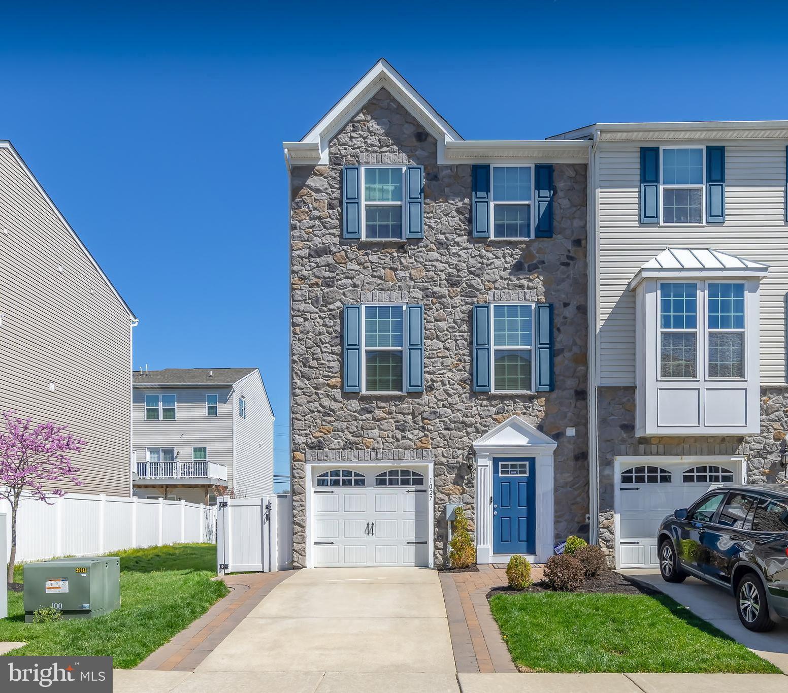1027 Prime Place Sewell, NJ 08080 - Photo 2 of 23