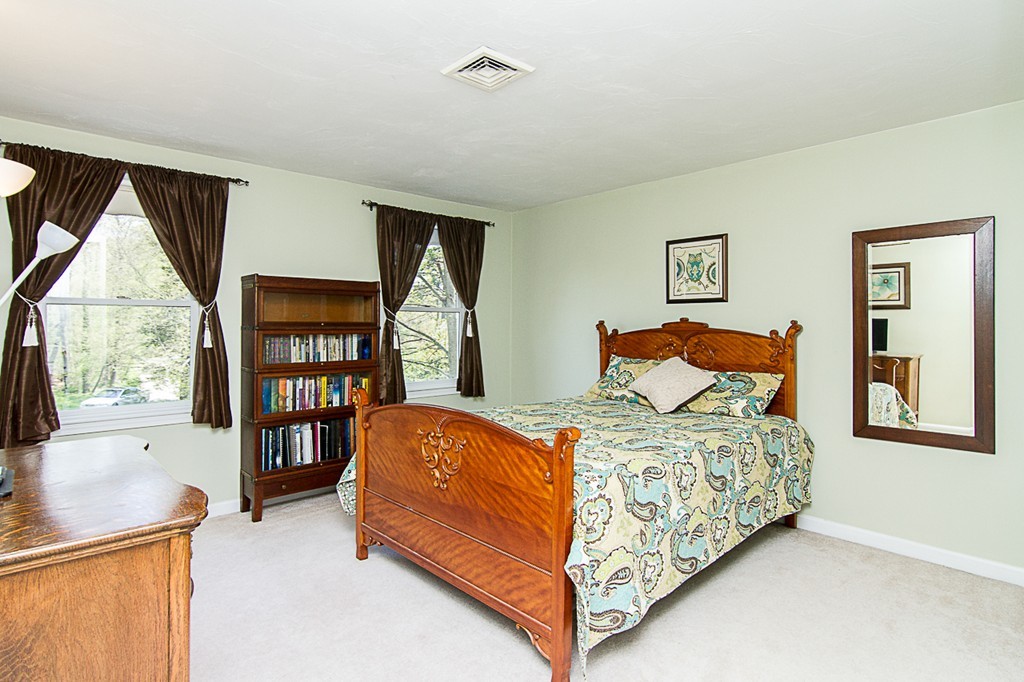 11 Millbrook Road Medway, MA 02053 - Photo 17 of 28 Gallery Image 17