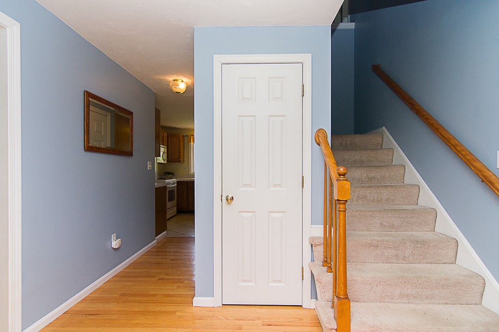 11 Millbrook Road Medway, MA 02053 - Photo 4 of 28 Gallery Image 4