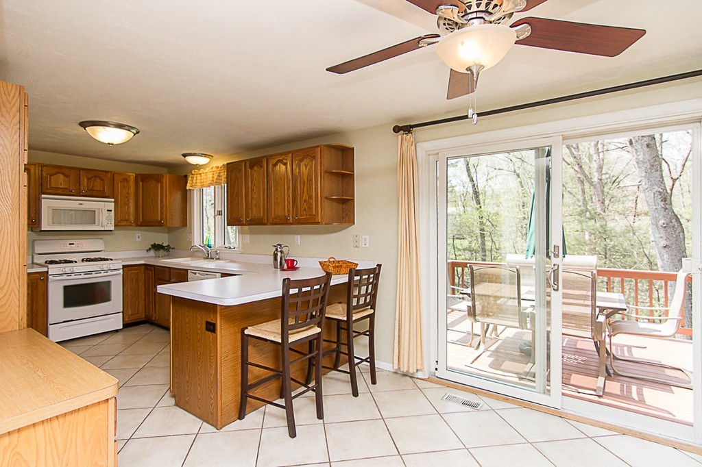 11 Millbrook Road Medway, MA 02053 - Photo 7 of 28 Gallery Image 7