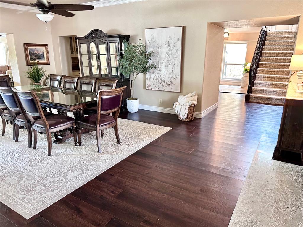 9404 Bellechase Road Granbury, TX 76049 - Photo 7 of 34 Homeowner photo with furniture