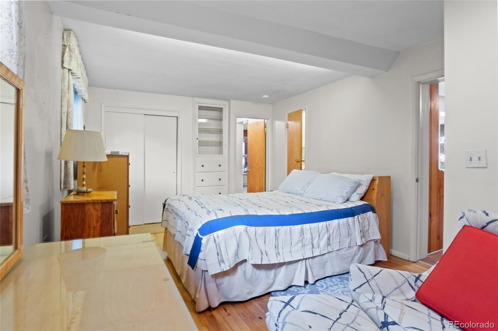 1040 Cook Street Denver, CO 80206 - Photo 19 of 50 Gallery Image 19