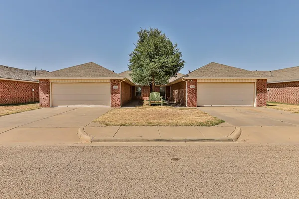 $1,300 | 5812 96th Street, Unit B, Lubbock, TX 79424