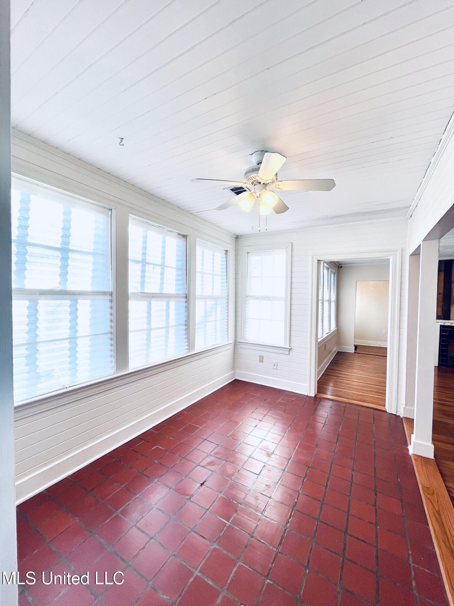 438 Downing Street Jackson, MS 39216 - Photo 17 of 49 IMG_1784