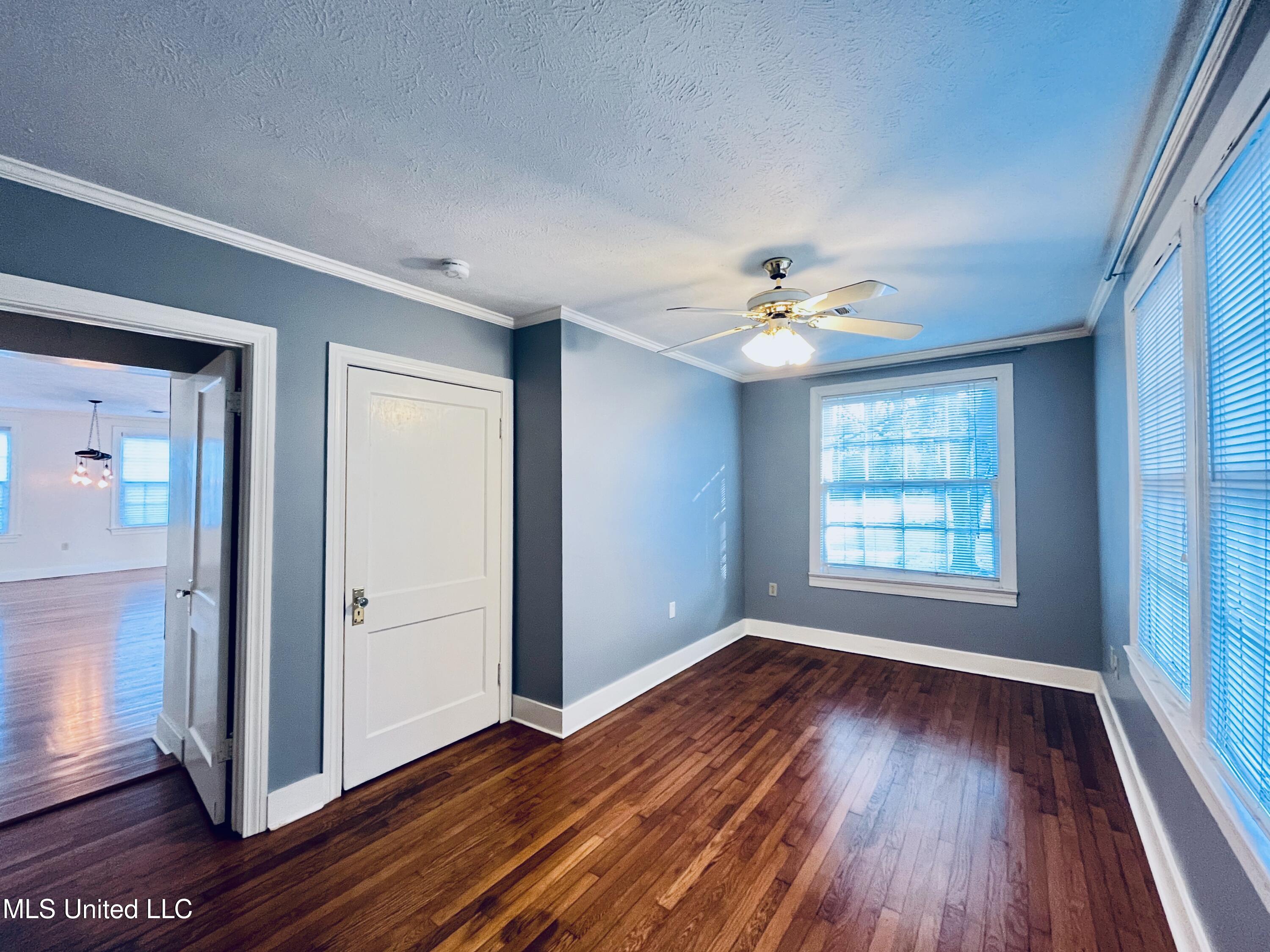 438 Downing Street Jackson, MS 39216 - Photo 20 of 49 IMG_1810