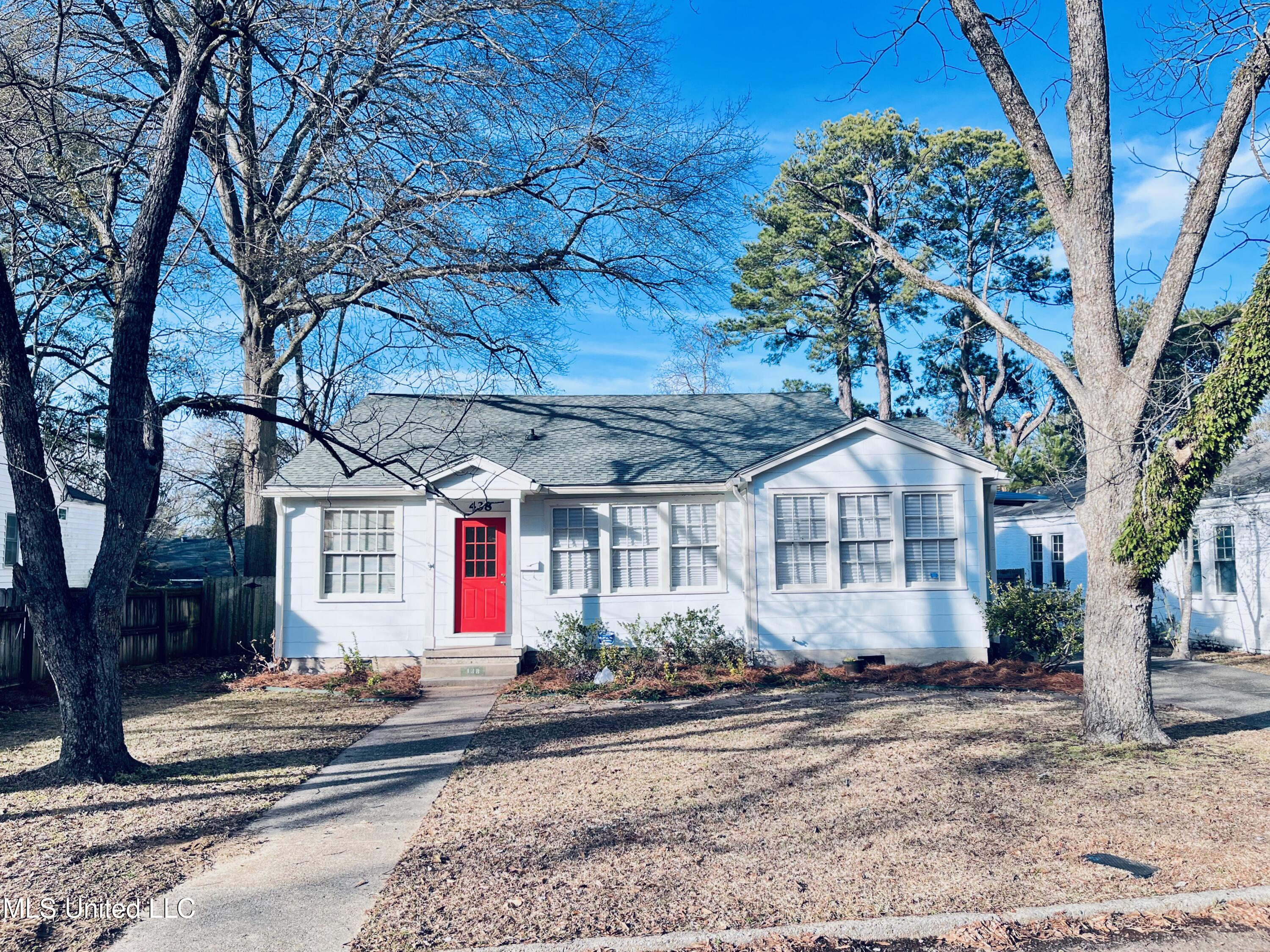438 Downing Street Jackson, MS 39216 - Photo 2 of 49 IMG_1695