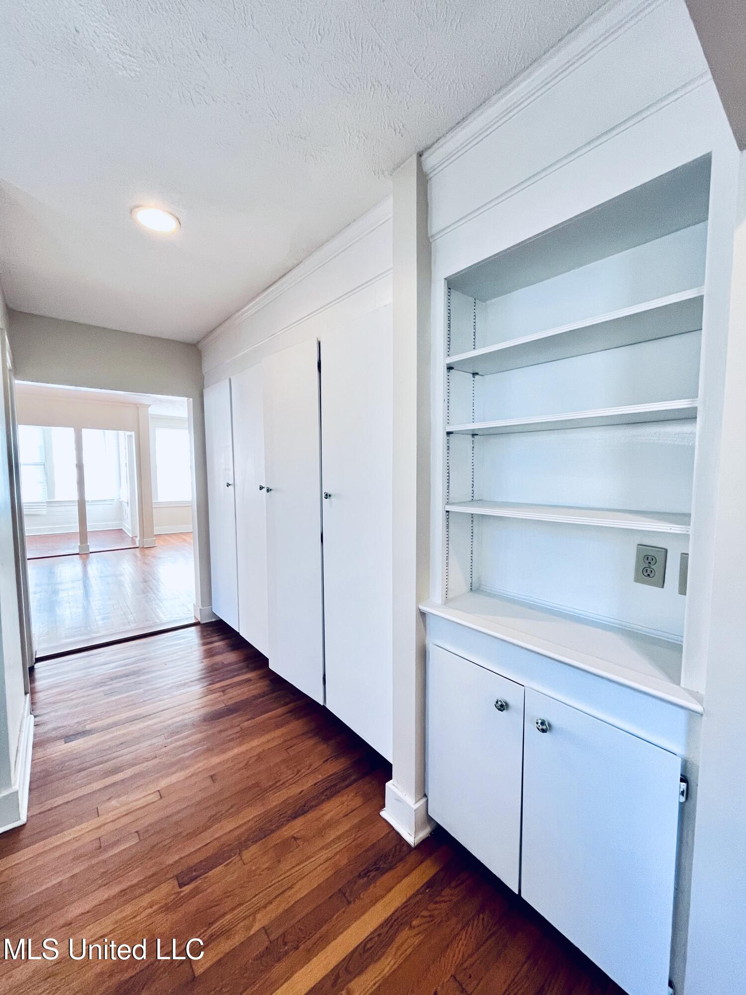 438 Downing Street Jackson, MS 39216 - Photo 32 of 49 IMG_1752