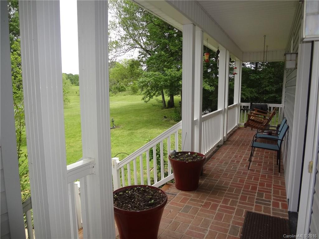 629 Teeter Road Mooresville, NC 28115 - Photo 3 of 23 Gallery Image 3