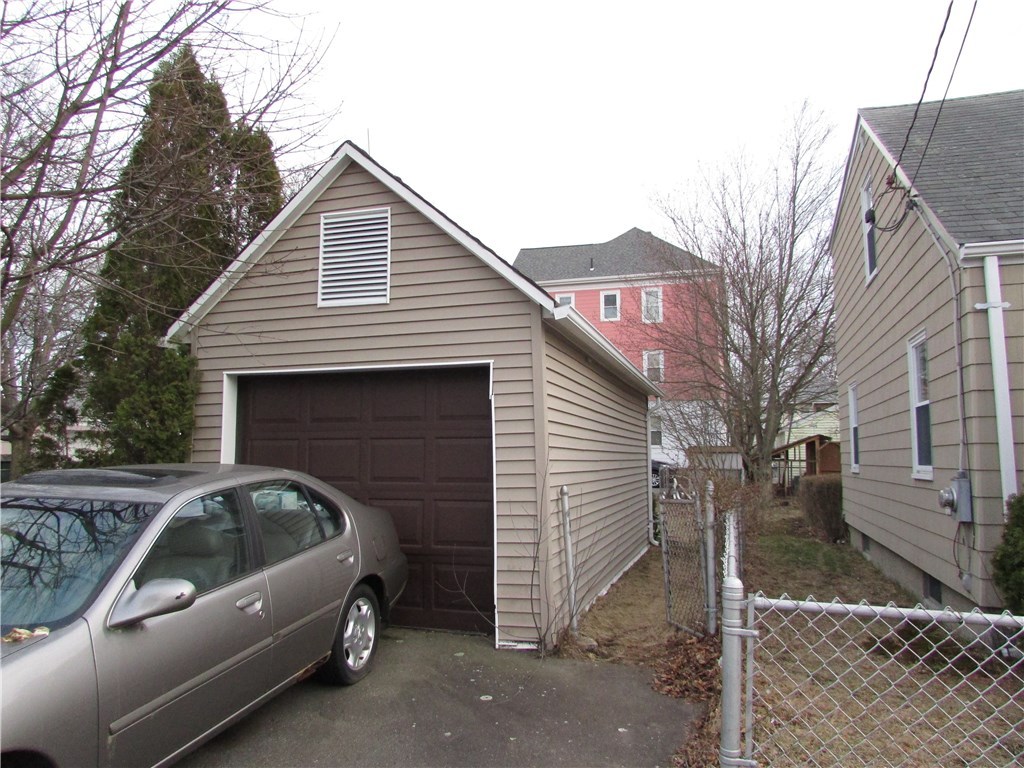 96 Chaplin Street Pawtucket, RI 02861 - Photo 10 of 10 Gallery Image 10
