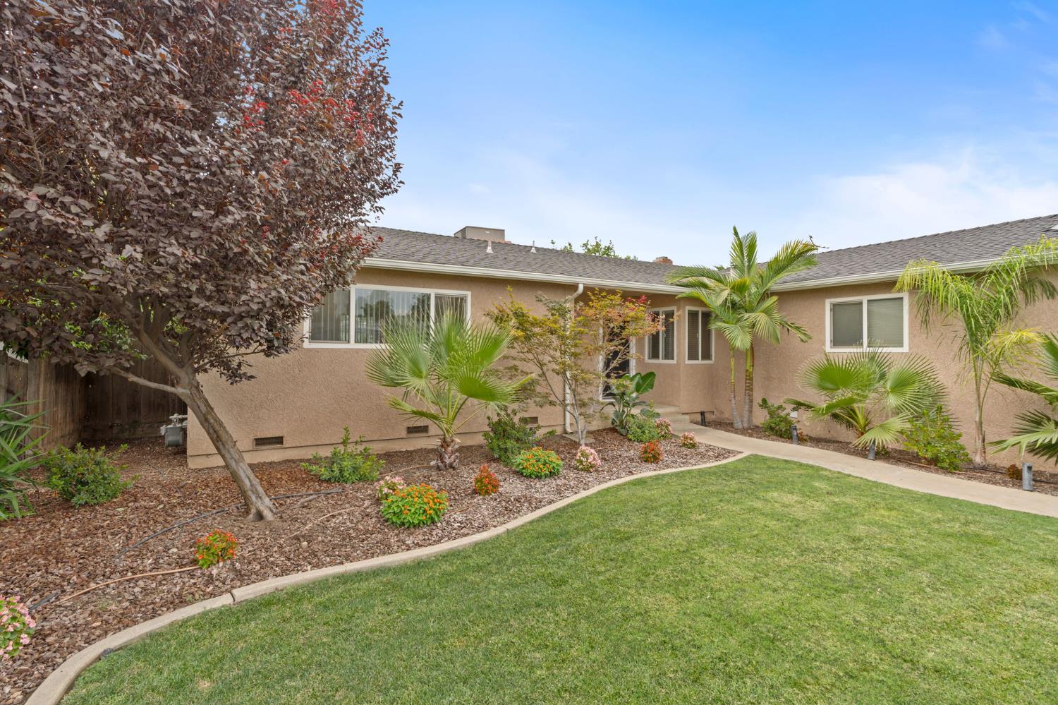 1422 Rall Avenue Clovis, CA 93611 - Photo 31 of 34