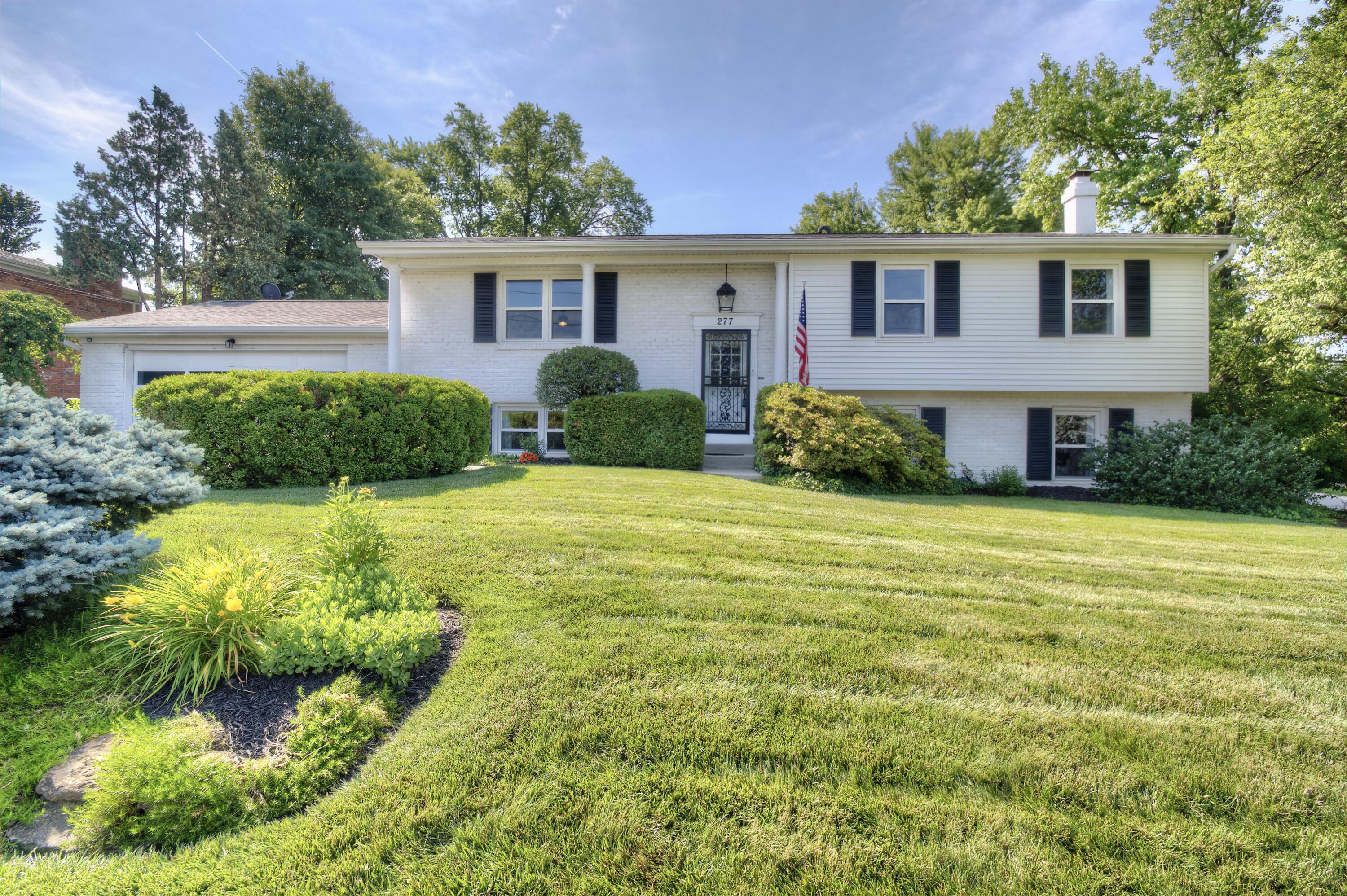 277 Beechwood Road Fort Mitchell, KY 41017 - Photo 3 of 38