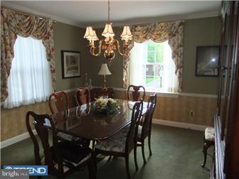 543 Weymouth Road Springfield, PA 19064 - Photo 4 of 12