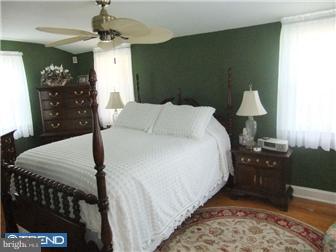 543 Weymouth Road Springfield, PA 19064 - Photo 9 of 12