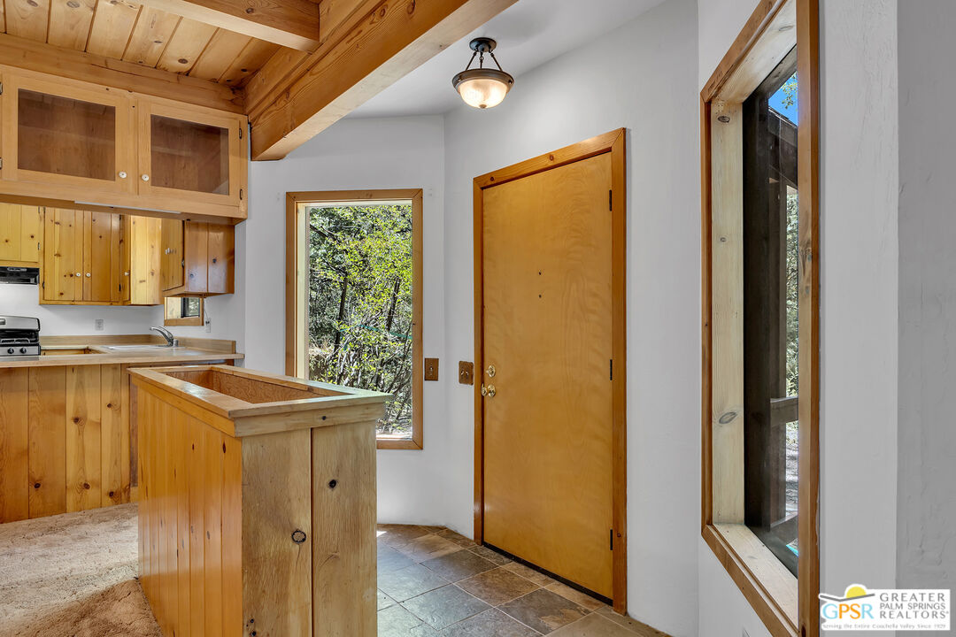 52260 Sylvan Way Idyllwild, CA 92549 - Photo 15 of 62