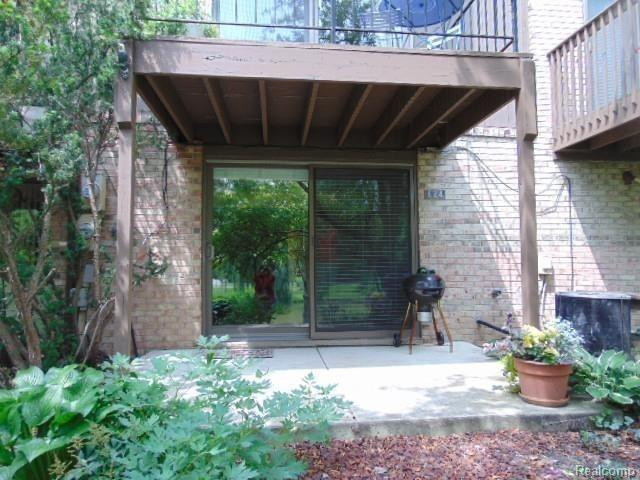824 Earhart Road Ann Arbor, MI 48105 - Photo 13 of 19