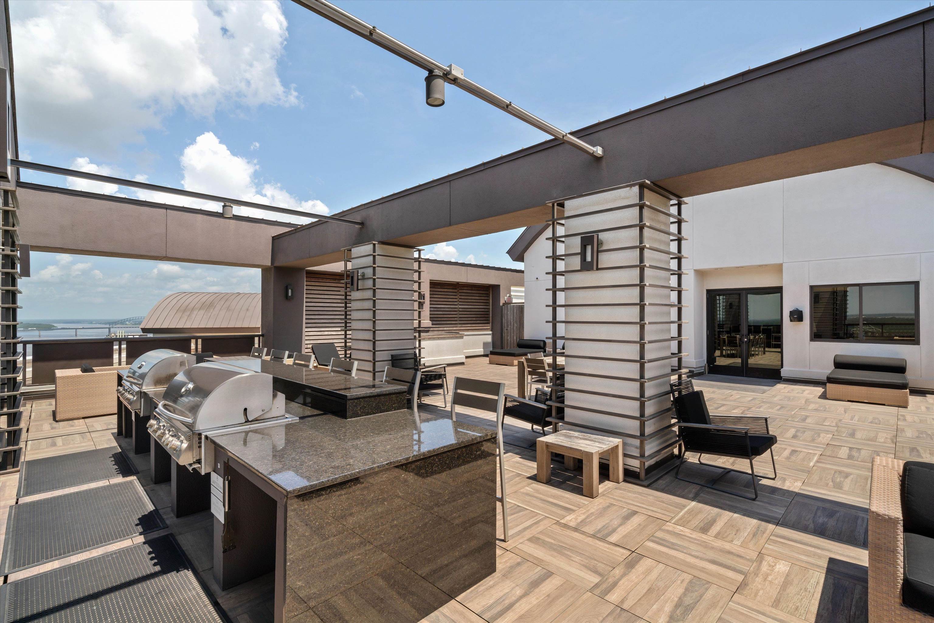 717 Riverside Drive, Unit 1507 Memphis, TN 38103 - Photo 25 of 34 Gallery Image 25