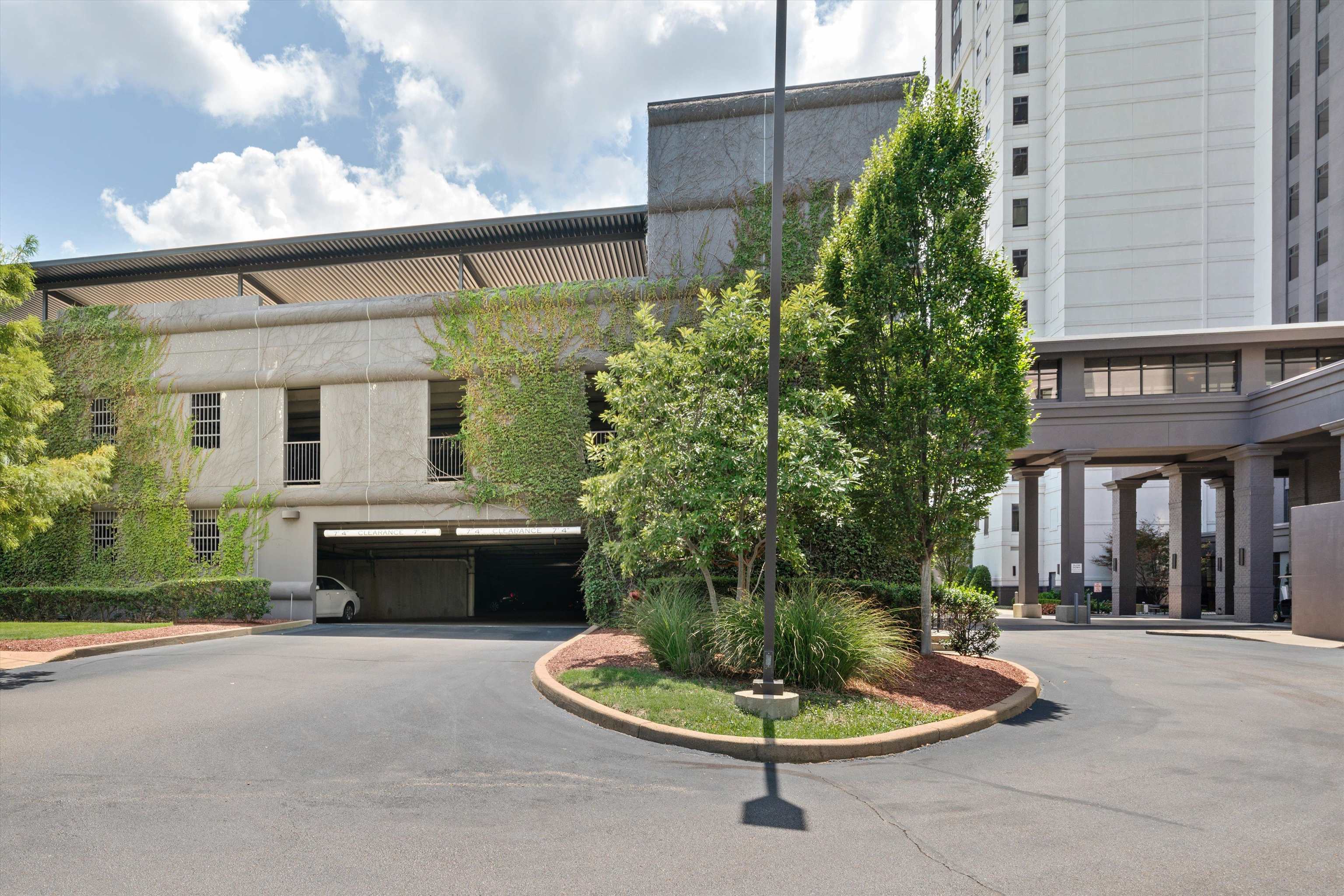 717 Riverside Drive, Unit 1507 Memphis, TN 38103 - Photo 31 of 34 Gallery Image 31