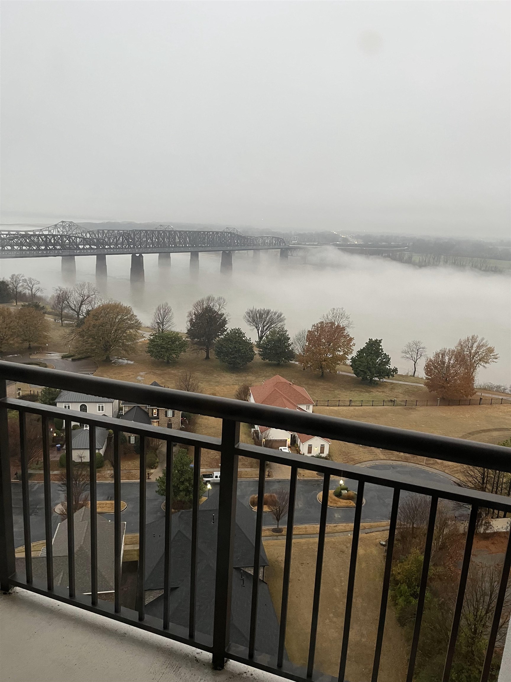717 Riverside Drive, Unit 1507 Memphis, TN 38103 - Photo 32 of 34 Gallery Image 32