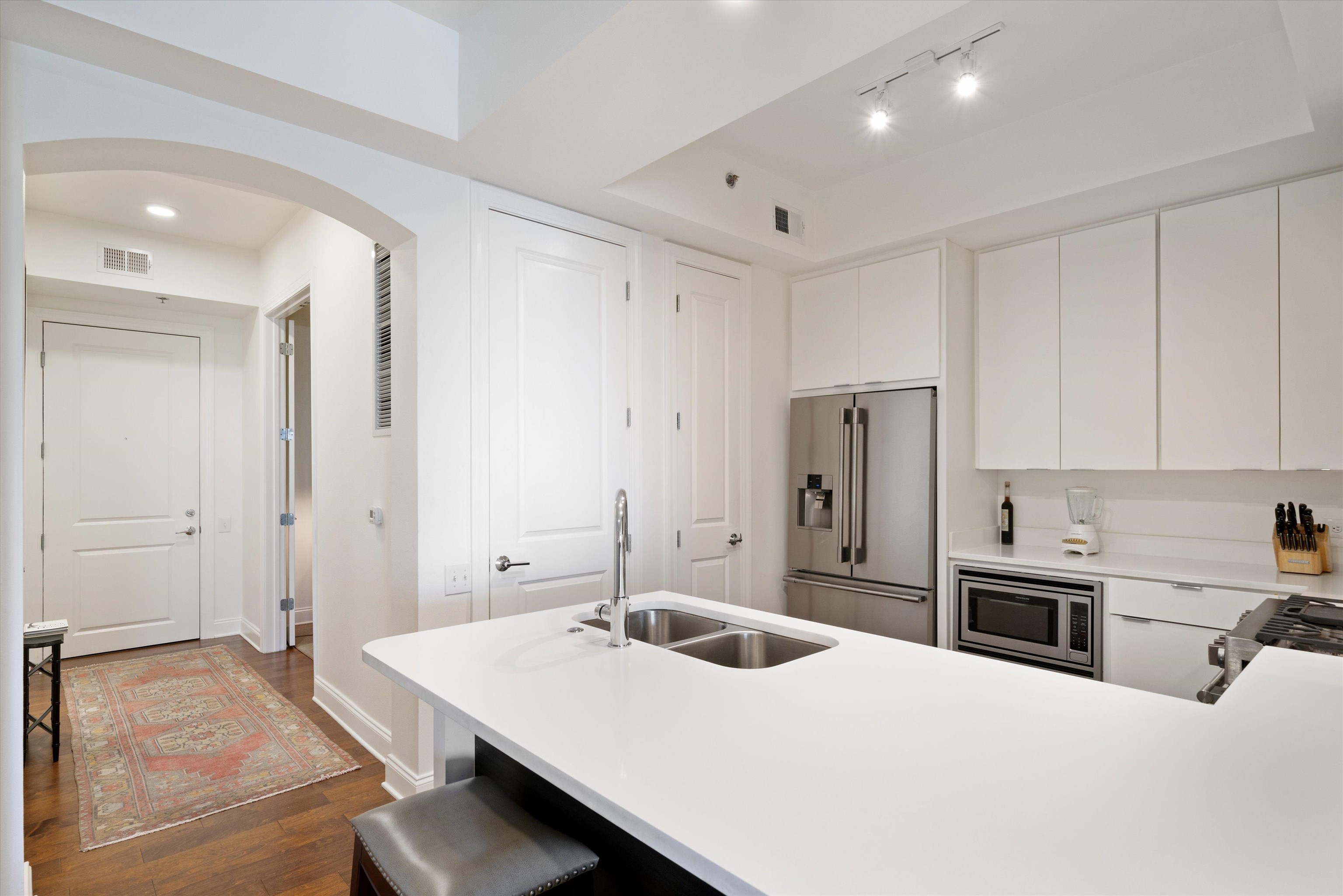 717 Riverside Drive, Unit 1507 Memphis, TN 38103 - Photo 8 of 34 Gallery Image 8