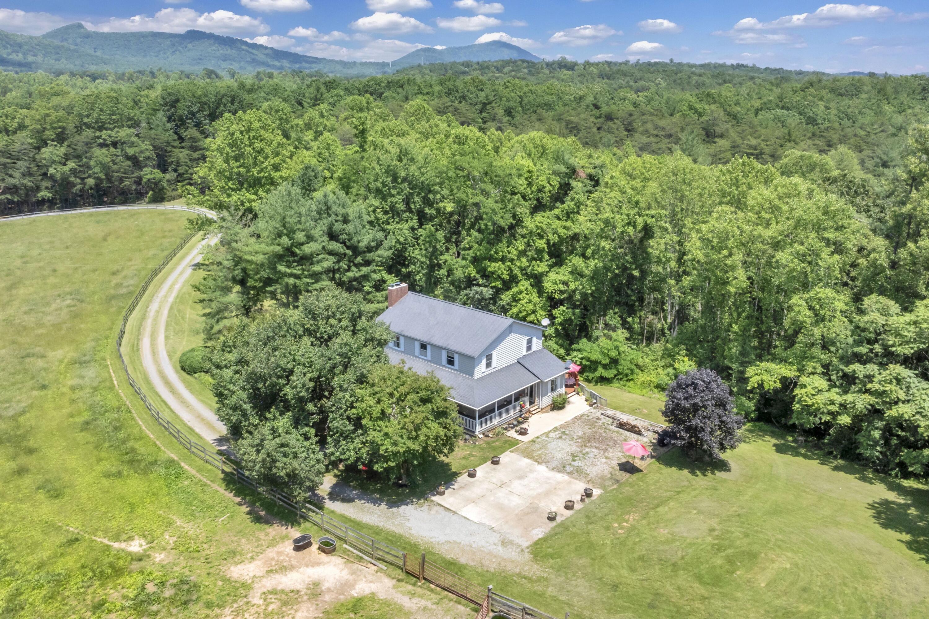 600 King Richard Road Ferrum, VA 24088 - Photo 3 of 61 King Richard - 3