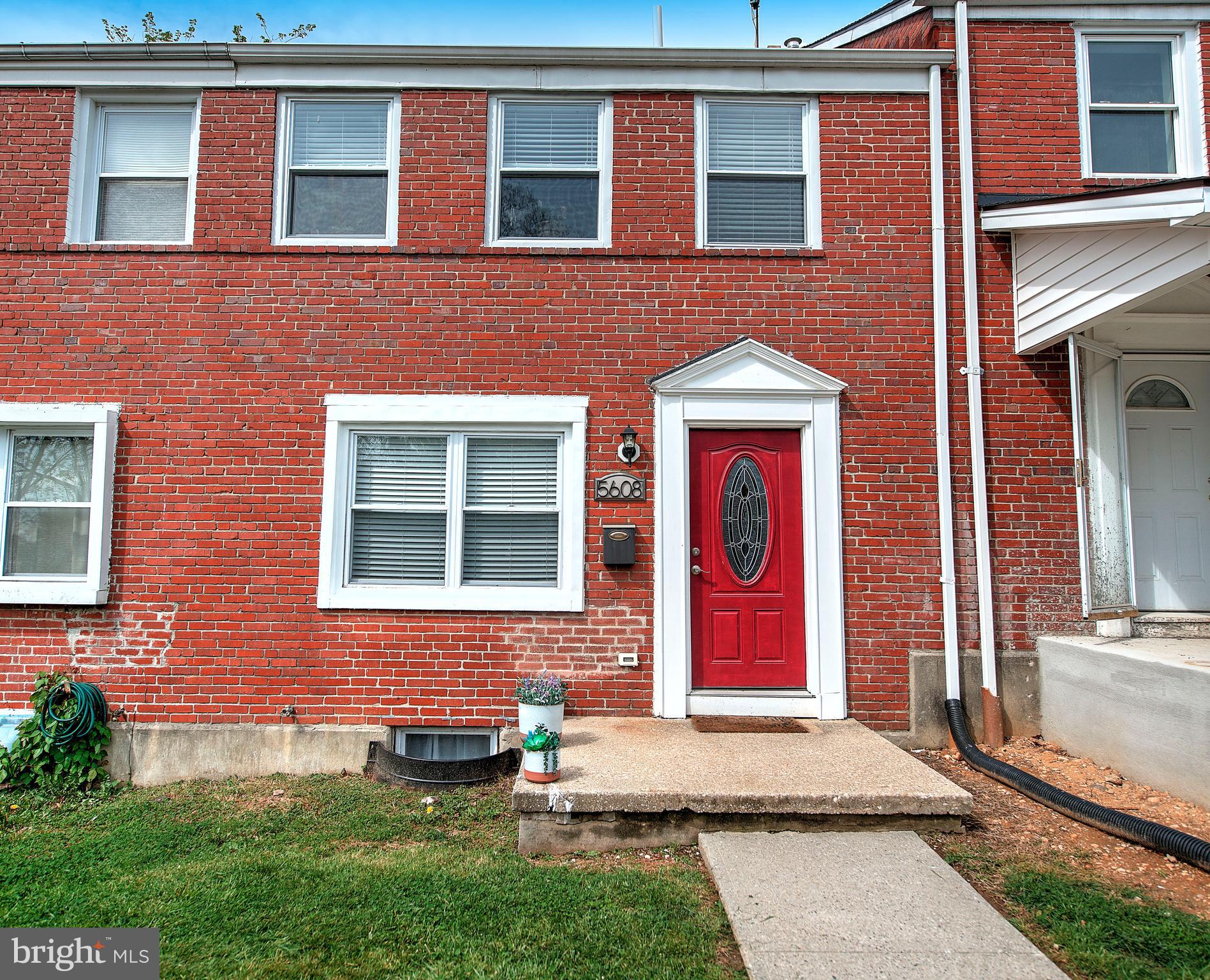 5608 Clearspring Road Baltimore, MD 21212 - Photo 1 of 32