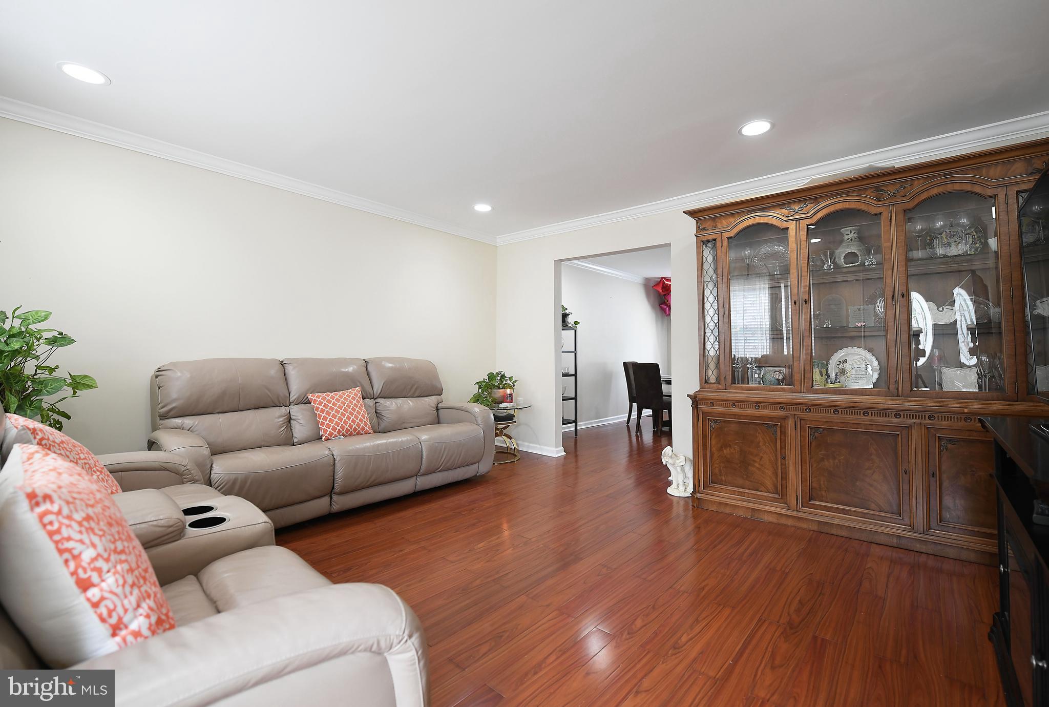 5608 Clearspring Road Baltimore, MD 21212 - Photo 6 of 32