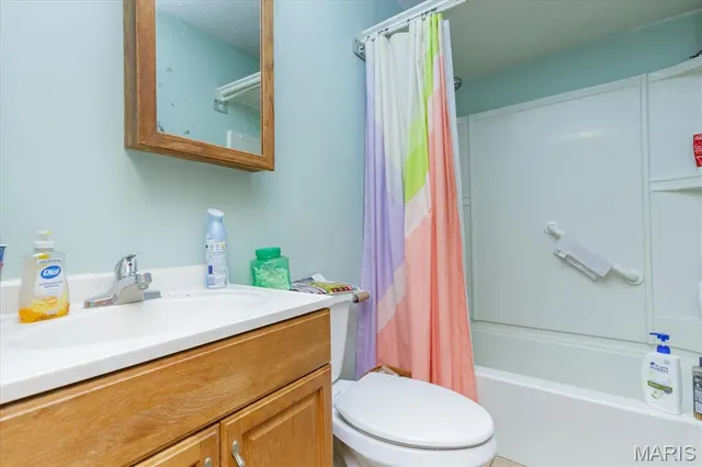 $125,000 | 2331 Hood Avenue, Overland, MO 63114