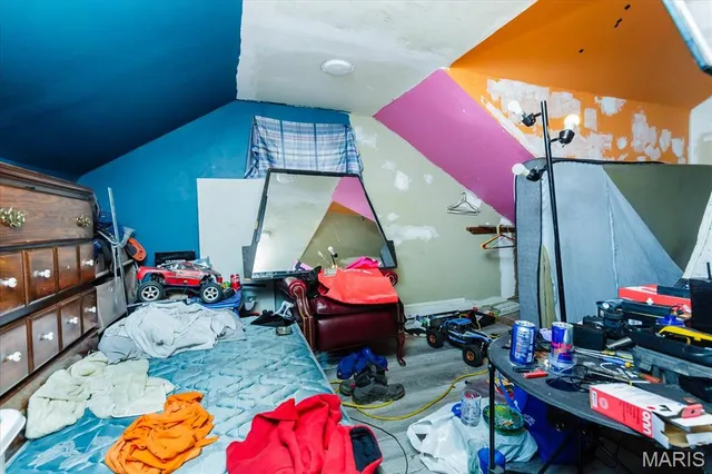 $125,000 | 2331 Hood Avenue, Overland, MO 63114