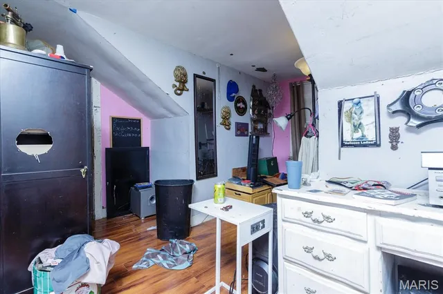 $125,000 | 2331 Hood Avenue, Overland, MO 63114