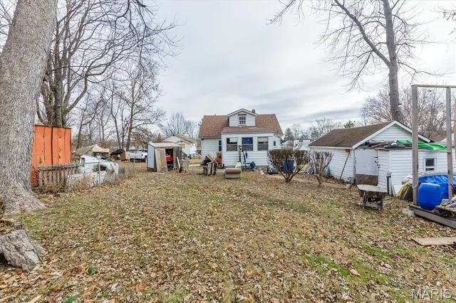 $125,000 | 2331 Hood Avenue, Overland, MO 63114