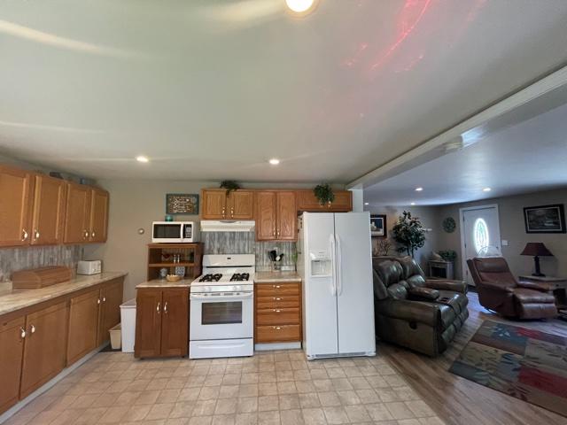 179 River Road Bowdoinham, ME 04008 - Photo 21 of 31 IMG_2509