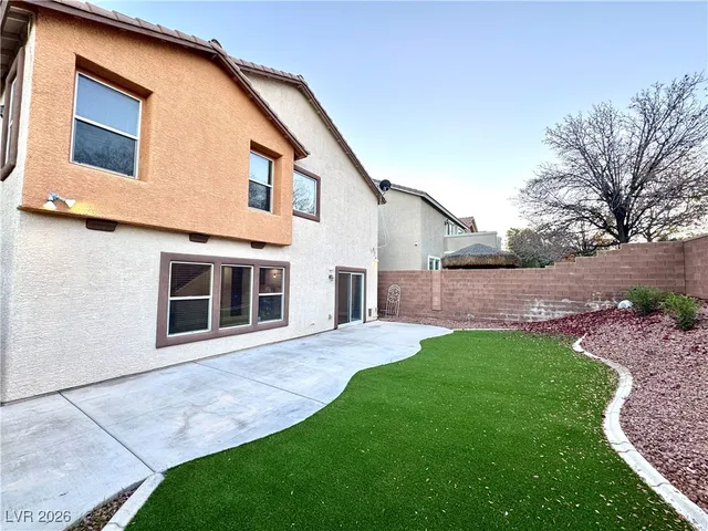 $2,995 | 11612 West Aruba Beach Avenue, Las Vegas, NV 89138