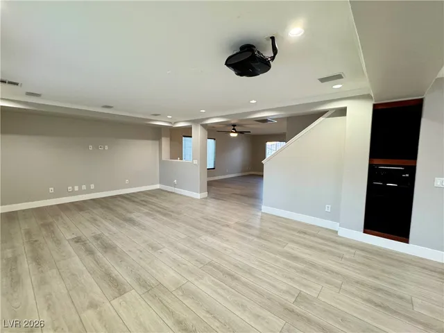 $2,995 | 11612 West Aruba Beach Avenue, Las Vegas, NV 89138