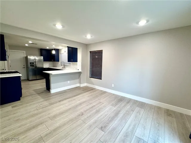 $2,995 | 11612 West Aruba Beach Avenue, Las Vegas, NV 89138