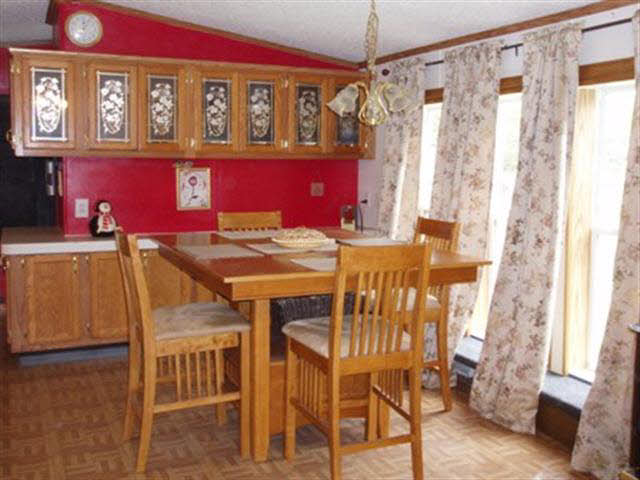 3170 West Tischer Road Duluth, MN 55804 - Photo 2 of 17